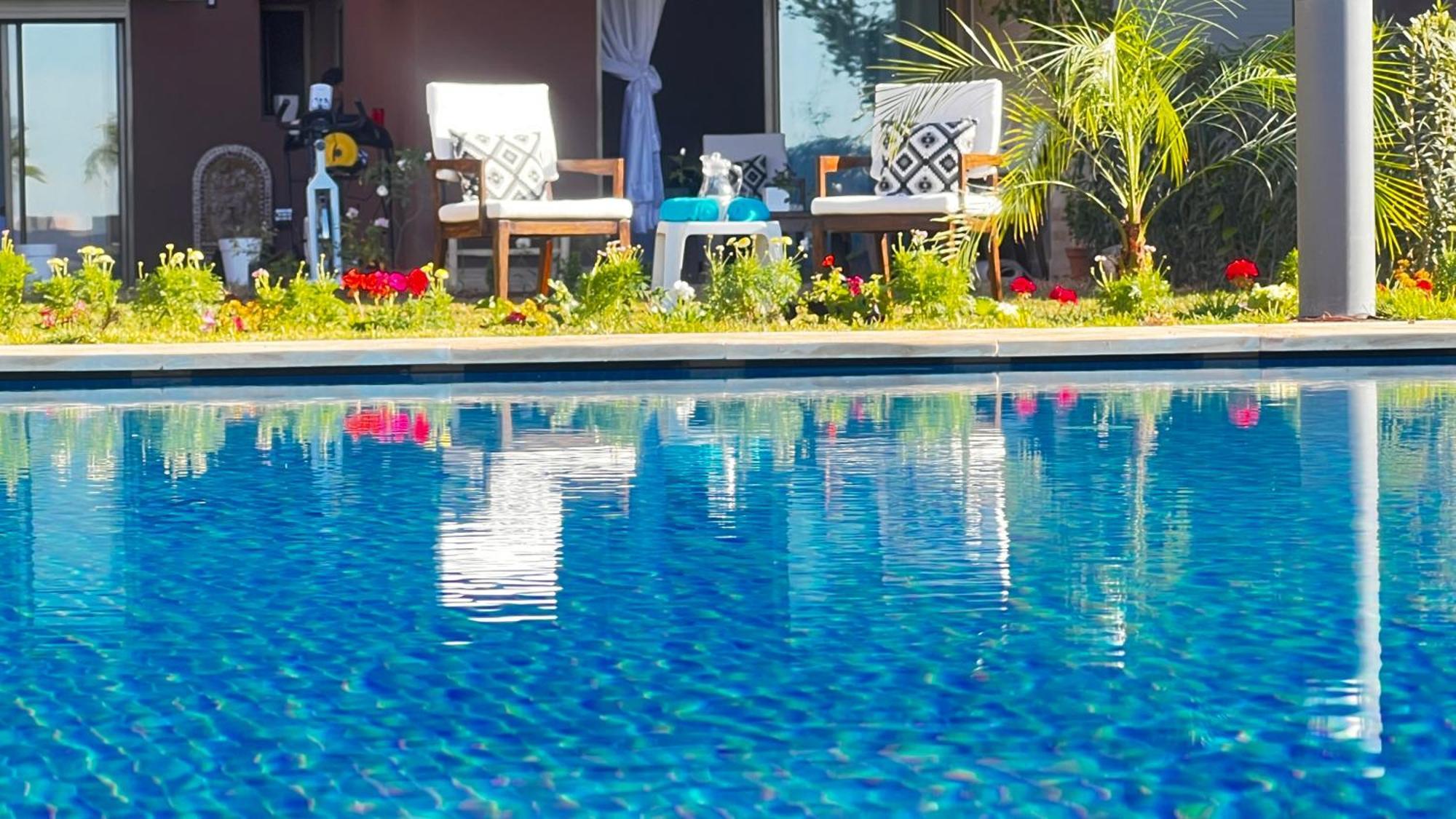 Prestigia,golf, Lux Rez-de-chaussee, Jardin En Face De La Piscine Et Golf Ideal Pour Passer Des Bons En Famille Appartement