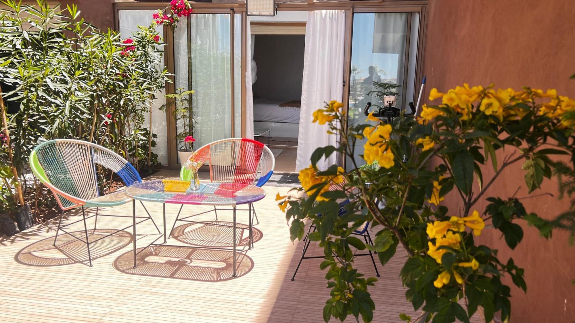 Prestigia,golf, Lux Rez-de-chaussee, Jardin En Face De La Piscine Et Golf Ideal Pour Passer Des Bons En Famille